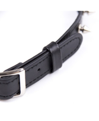 Collier réglable avec rivets en métal 